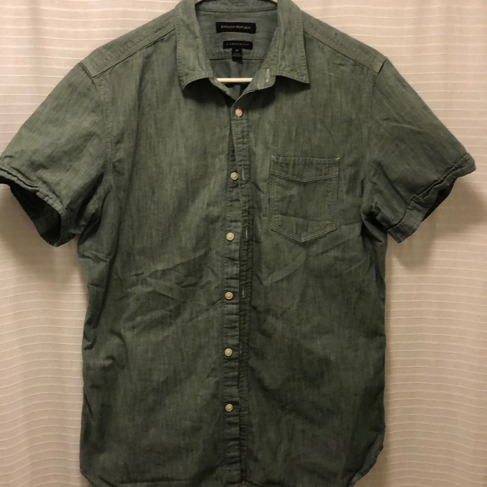Short sleeve mens button up